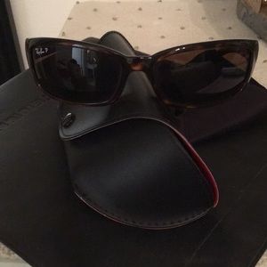 Ray Ban RB4037 polarized men’s sunglasses w/ case